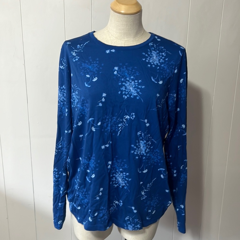Blue long sleeve top